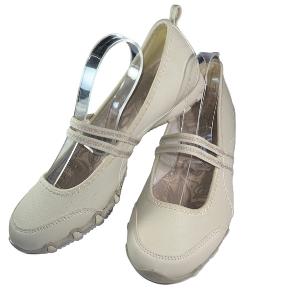 Skechers Shoes - Sketchers Beige Mary Jane Slip on Sneakers Womens Shoes Size 8